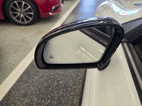 Used 2017 Mercedes-Benz SLC 43 AMG image 40