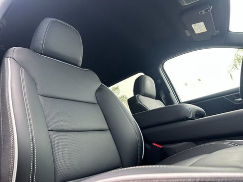 Used 2026 GMC Sierra EV Elevation image 15