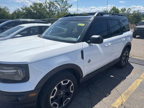 Used 2023 Ford Bronco Sport Outer Banks w/ Tech Package AWD/4WD image 23