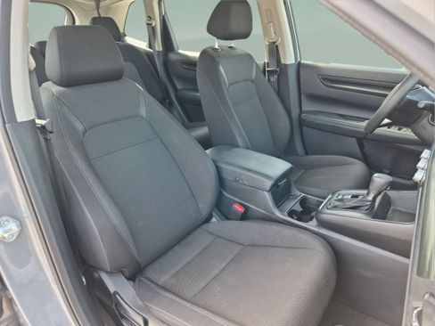 Used 2024 Honda CR-V LX image 17