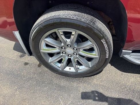 Used 2018 Chevrolet Tahoe LT w/ Luxury Package AWD/4WD image 47