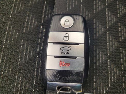 Used 2023 Kia Rio S w/ Technology Package FWD image 32