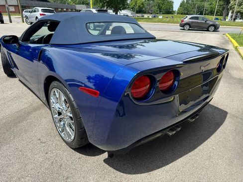 Used 2006 Chevrolet Corvette Convertible w/ Preferred Equipment Group RWD image 6