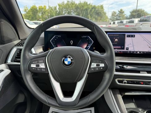 Used 2025 BMW X5 sDrive40i w/ Parking Assistance Package RWD image 23