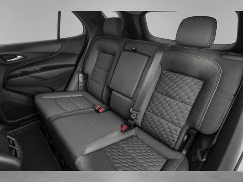 Used 2021 Chevrolet Equinox LT image 10