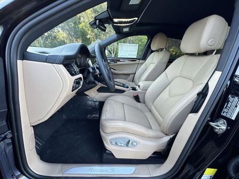 New 2026 Porsche Macan S image 7