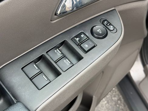 Used 2016 Honda Odyssey SE image 14
