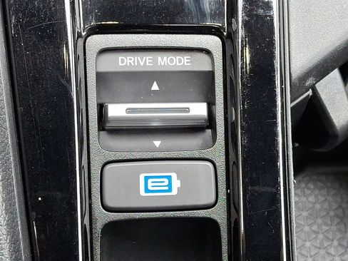 Used 2024 Honda Accord Sport image 24