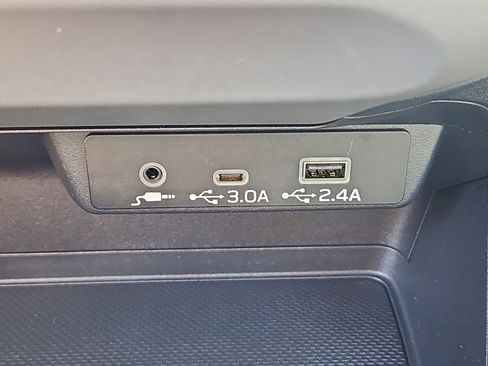 Certified 2024 Subaru Crosstrek 2.0i Premium AWD/4WD image 10