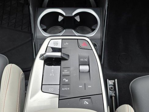 Certified 2025 BMW X2 xDrive28i w/ Convenience Package image 20