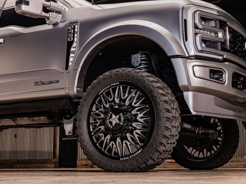 Used 2023 Ford F450 Platinum w/ Snow Plow Prep Package image 12