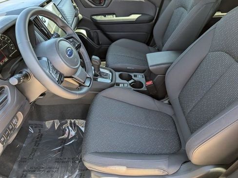 Certified 2025 Subaru Forester Premium AWD/4WD image 15
