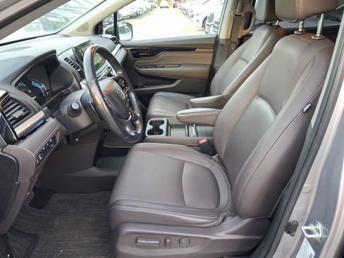 Used 2022 Honda Odyssey Touring image 12