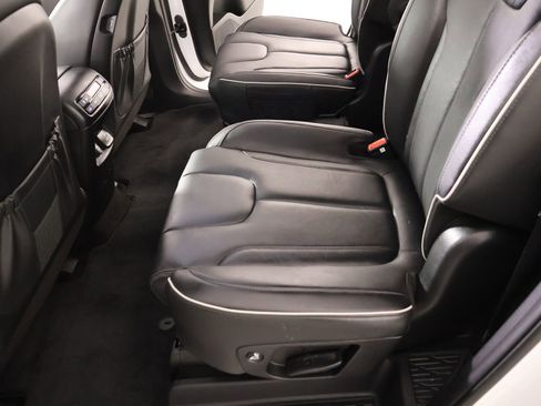 Certified 2025 Hyundai Palisade SEL image 12