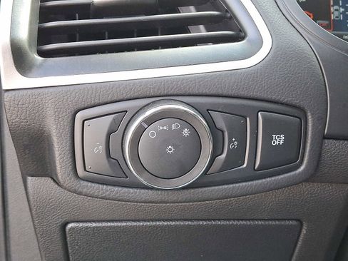 Used 2022 Ford Edge SEL image 26