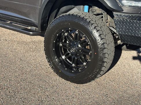 Used 2018 RAM 2500 Laramie w/ Sport Appearance Group AWD/4WD image 7