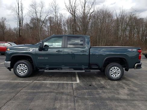 New 2026 Chevrolet Silverado 2500 LT w/ Leather Package image 3