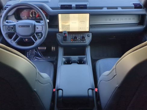 New 2026 Land Rover Defender 110 OCTA image 16