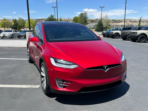 Used 2020 Tesla Model X Performance AWD/4WD image 4