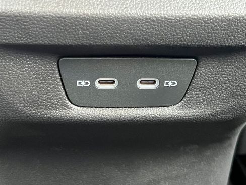 New 2026 Volkswagen Tiguan SE R-Line AWD/4WD image 30