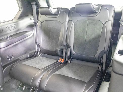 New 2025 Jeep Grand Cherokee L Altitude image 29