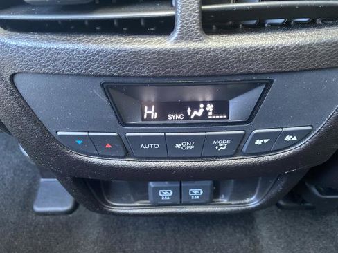 Used 2020 Acura MDX Technology image 32