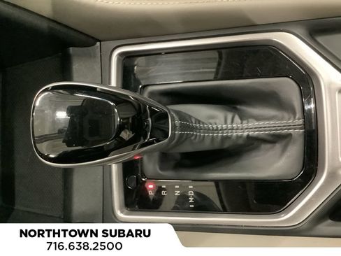 Used 2022 Subaru Forester Limited AWD/4WD image 12