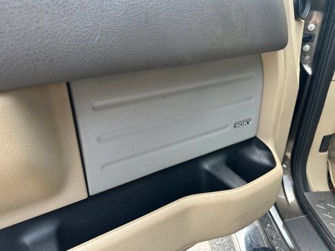 Used 2009 Ford F150 Lariat AWD/4WD image 15