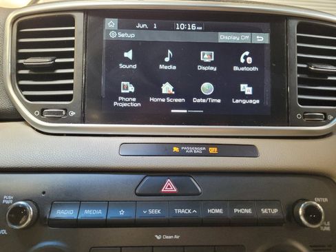 Used 2021 Kia Sportage LX w/ LX Fwd Popular Package image 25