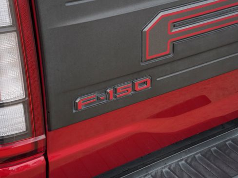 Used 2023 Ford F150 Raptor image 19