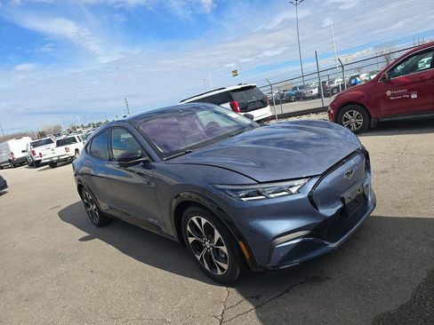 Used 2021 Ford Mustang Mach-E Premium image 3