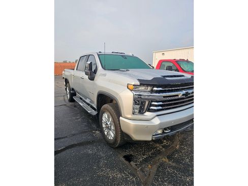 Used 2022 Chevrolet Silverado 2500 High Country w/ Z71 Off-Road Package AWD/4WD image 2
