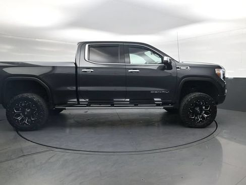 Used 2021 GMC Sierra 1500 Denali w/ Driver Alert Package II AWD/4WD image 3