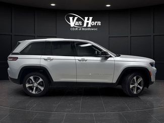 Used 2022 Jeep Grand Cherokee Limited 4xe video 1