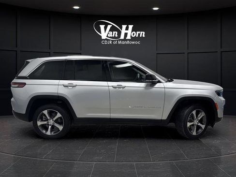 Used 2022 Jeep Grand Cherokee Limited 4xe image 1