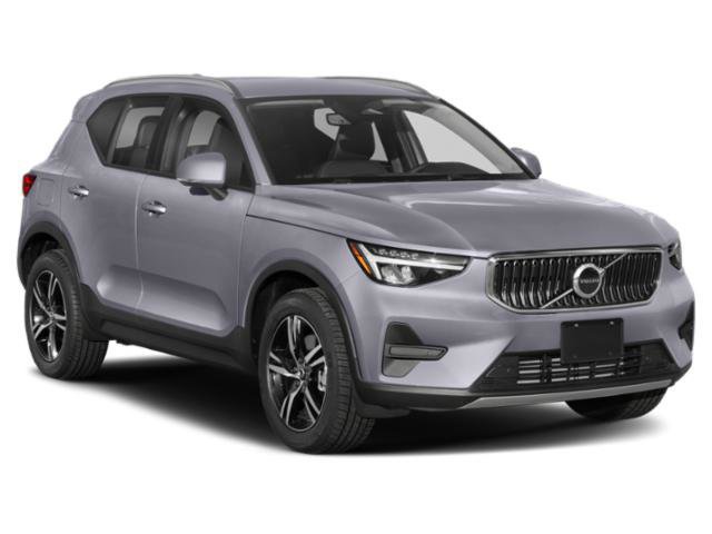 Used 2023 Volvo XC40 B5 Ultimate w/ Protection Package Premier AWD/4WD image 6