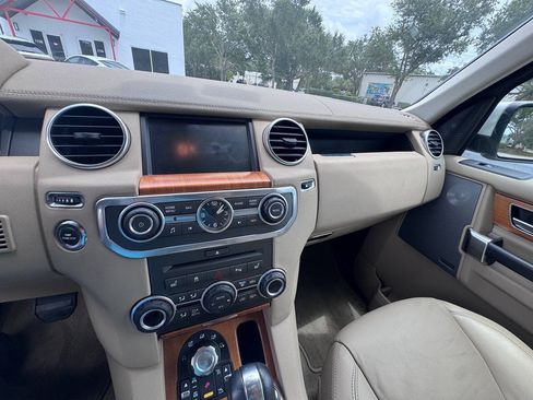 Used 2010 Land Rover LR4 HSE LUX AWD/4WD image 38