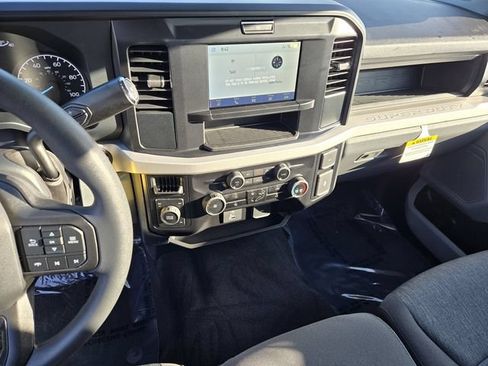 New 2026 Ford F250 XL w/ STX Appearance Package AWD/4WD image 11