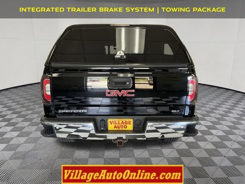 Used 2018 GMC Sierra 1500 SLT AWD/4WD image 3