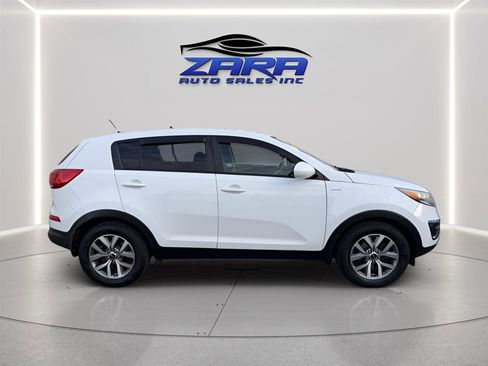 Used 2015 Kia Sportage LX image 5