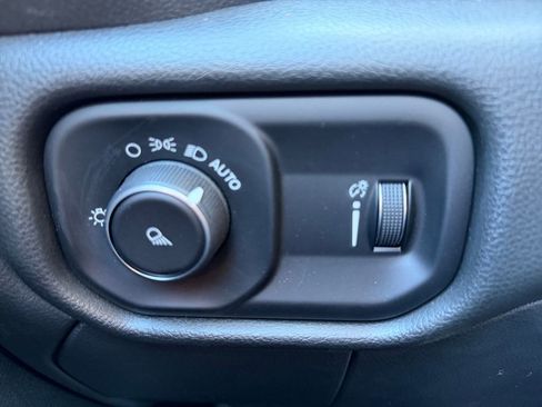 Used 2021 RAM 2500 Tradesman image 18