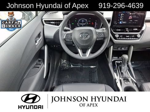 Used 2024 Toyota Corolla Cross AWD Hybrid w/ Convenience Package image 24