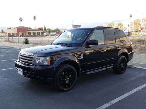 Used 2009 Land Rover Range Rover Sport HSE image 3
