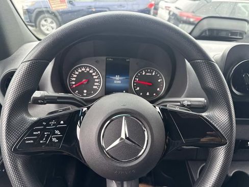 Used 2025 Mercedes-Benz Sprinter 2500 image 29