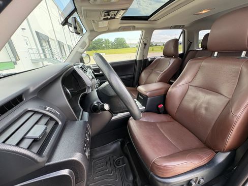 Used 2019 Toyota 4Runner Limited RWD image 29