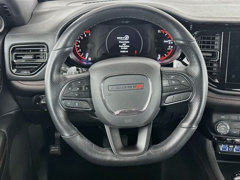 Used 2025 Dodge Durango GT RWD image 18
