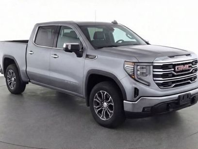 Used 2024 GMC Sierra 1500 SLT w/ SLT Premium Plus Package