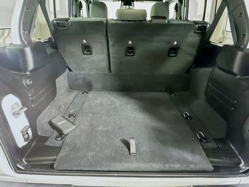 Used 2025 Jeep Wrangler Sahara image 26