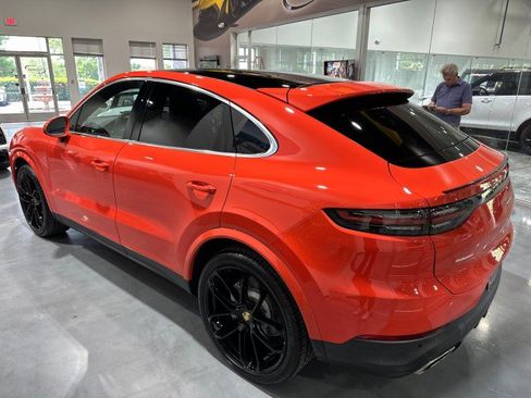 Used 2021 Porsche Cayenne Coupe AWD/4WD image 21