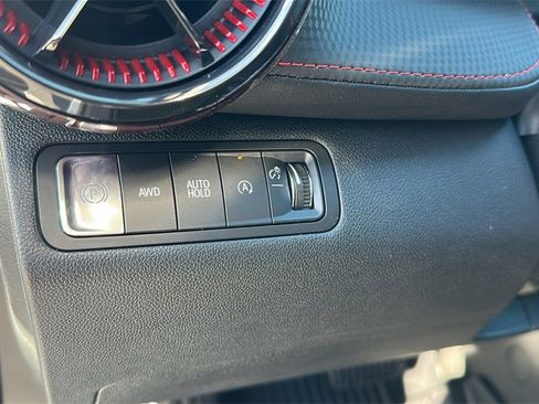 New 2026 Chevrolet Equinox RS w/ LPO, Floor Liner Package image 17